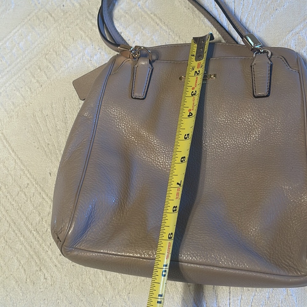 Coach Handbag - Picture 7 of 9